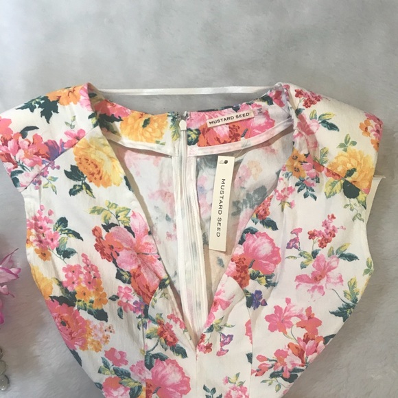 Beautiful floral dress - Picture 3 of 6